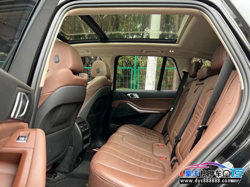 19年宝马X5轿车抵押车出售