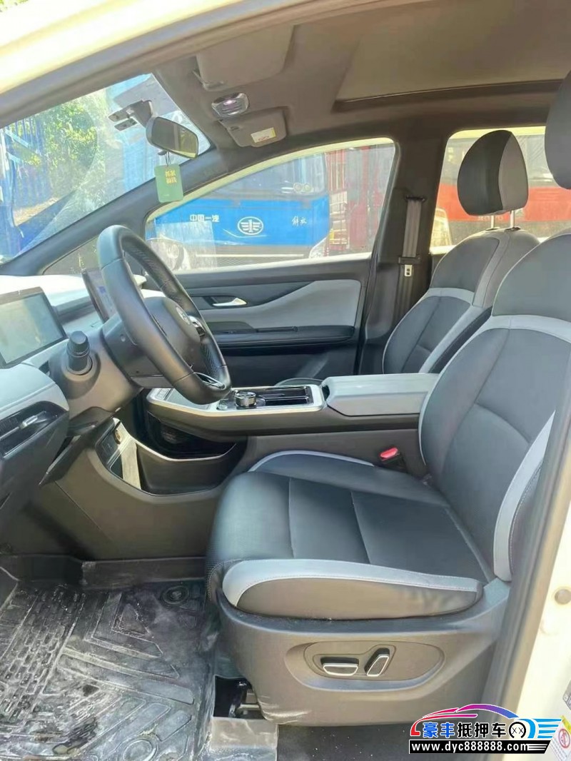 23年合创z03轿车抵押车出售