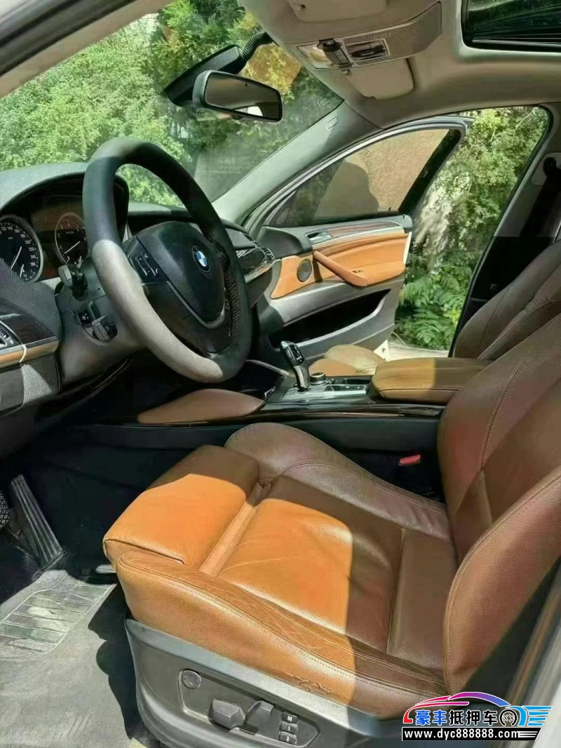 13年宝马X6轿车抵押车出售