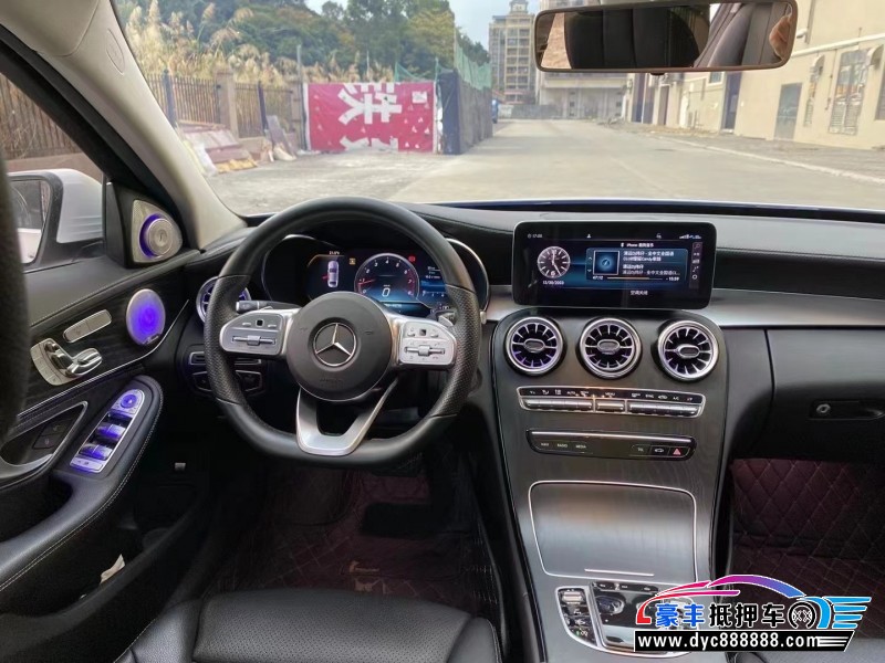 20年奔驰C轿车抵押车出售