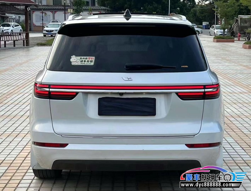 21年理想ONE轿车抵押车出售