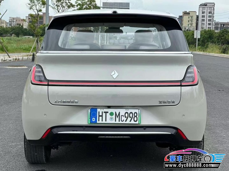 24年宝骏云朵轿车抵押车出售