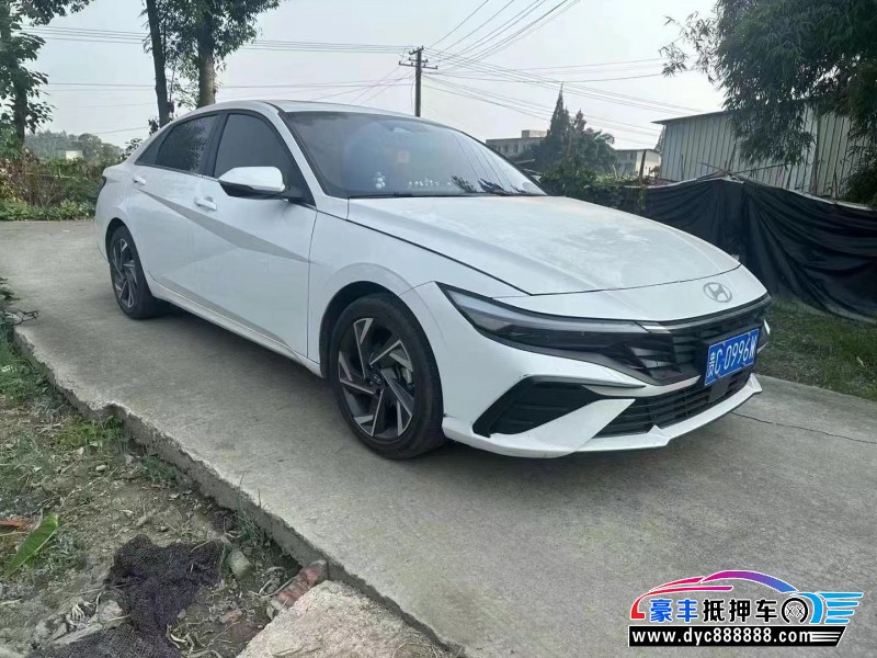 23年现代伊兰特轿车抵押车出售