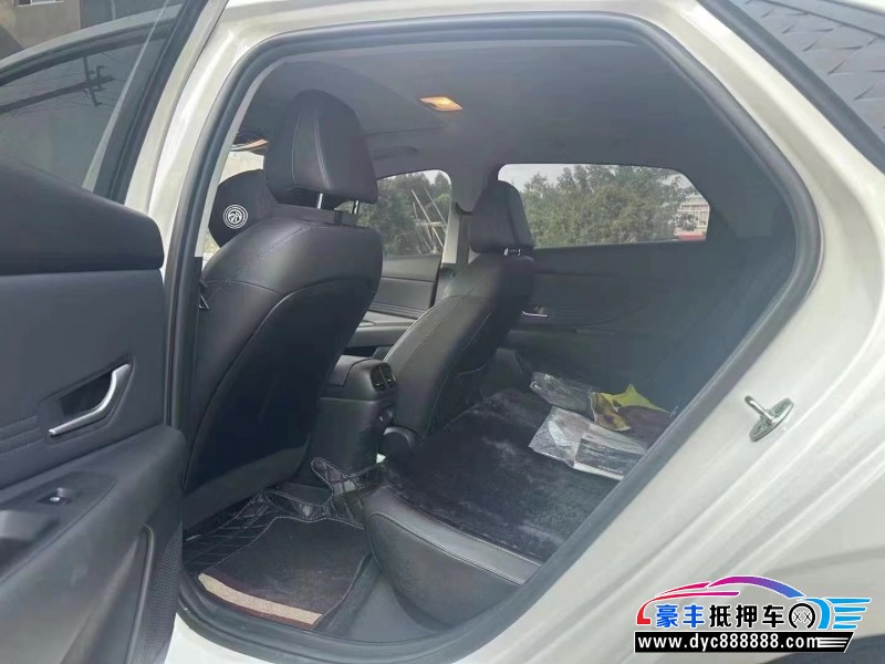 23年现代伊兰特轿车抵押车出售