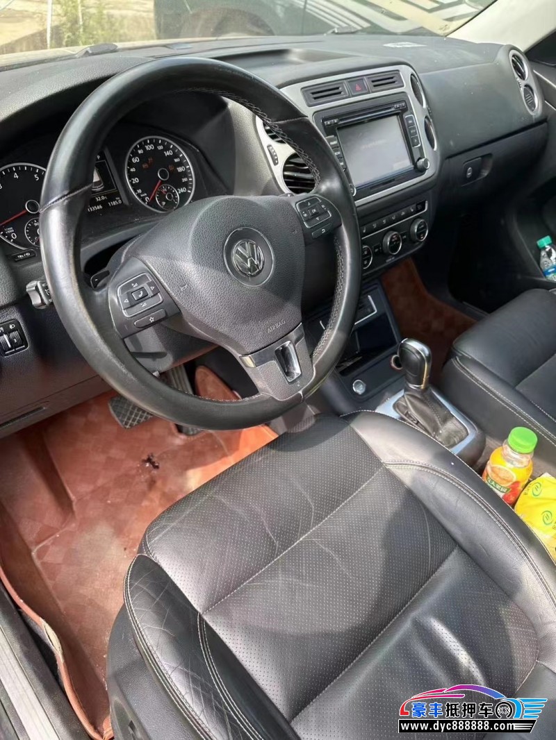 17年大众途观轿车抵押车出售