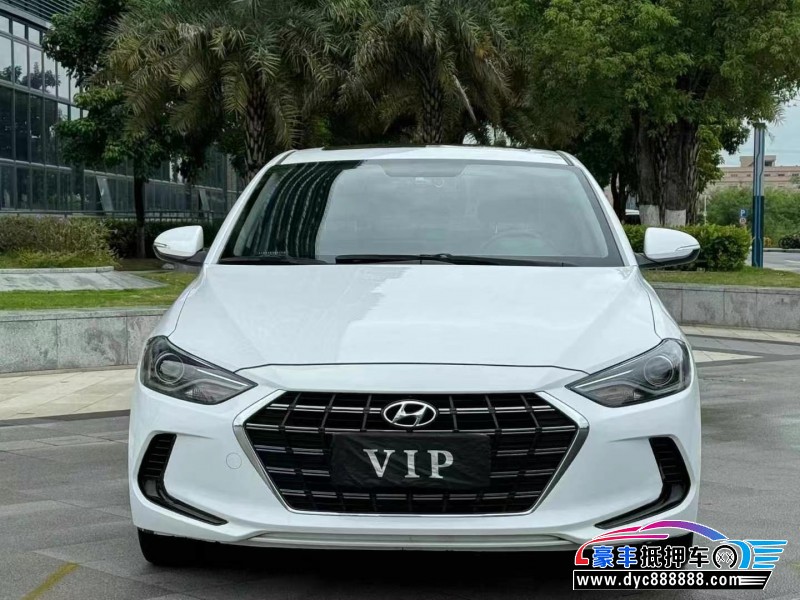 20年现代领动轿车抵押车出售