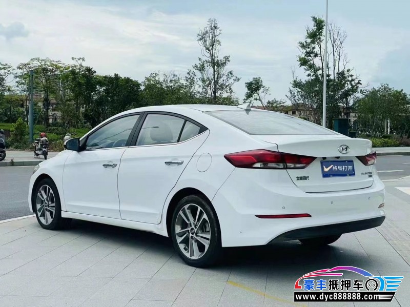 18年现代领动轿车抵押车出售