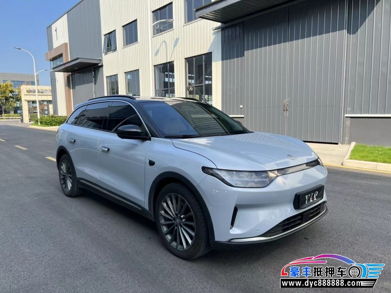 24年零跑C11轿车抵押车出售