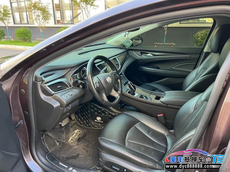 18年别克君越轿车抵押车出售