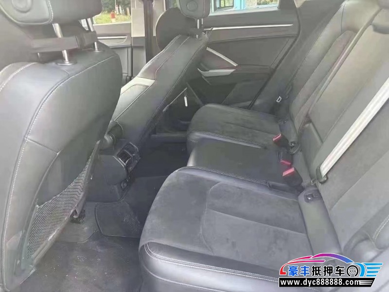 22年奥迪Q3SUV抵押车出售