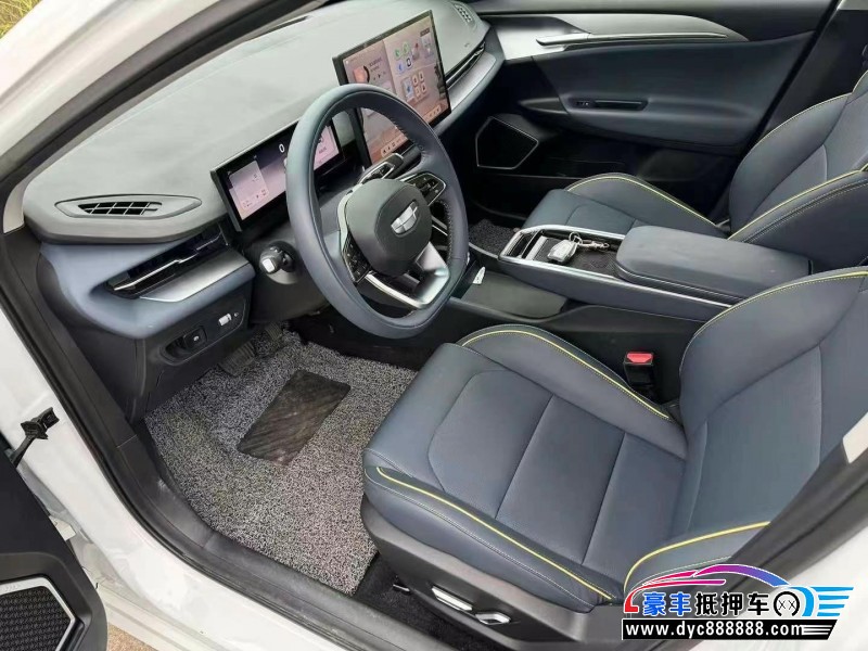 24年吉利几何轿车抵押车出售