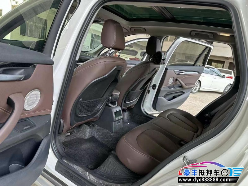 22年宝马X1轿车抵押车出售