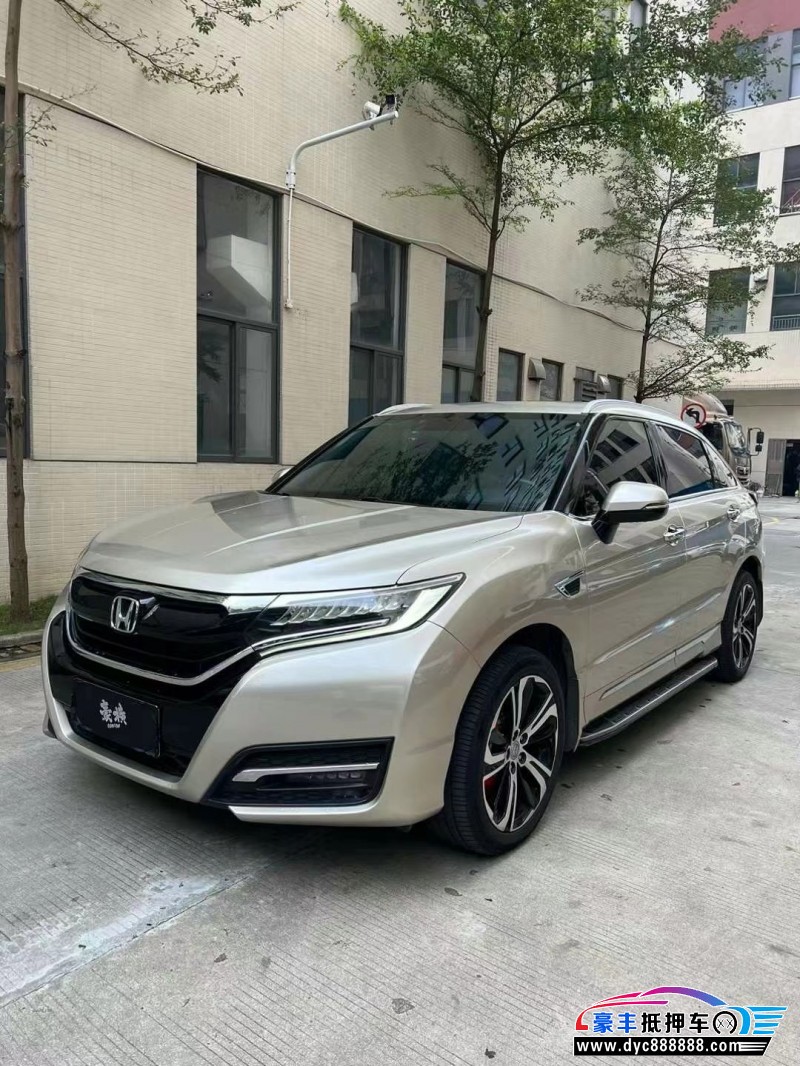 18年本田UR-V轿车抵押车出售