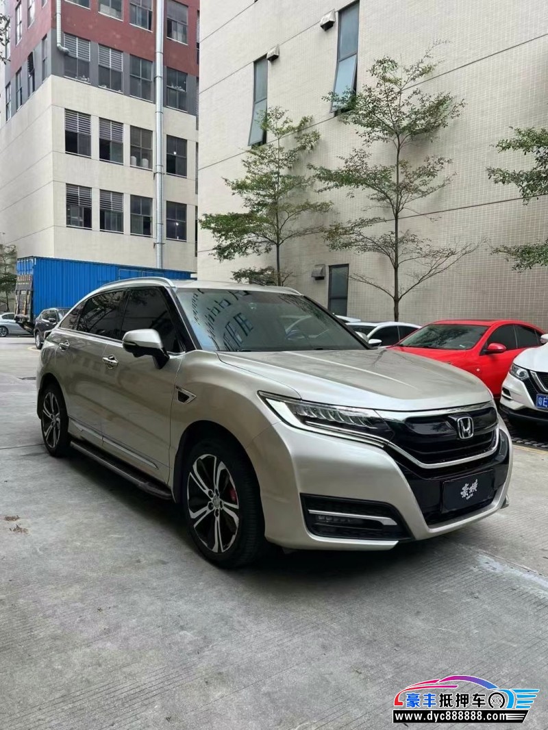 18年本田UR-V轿车抵押车出售