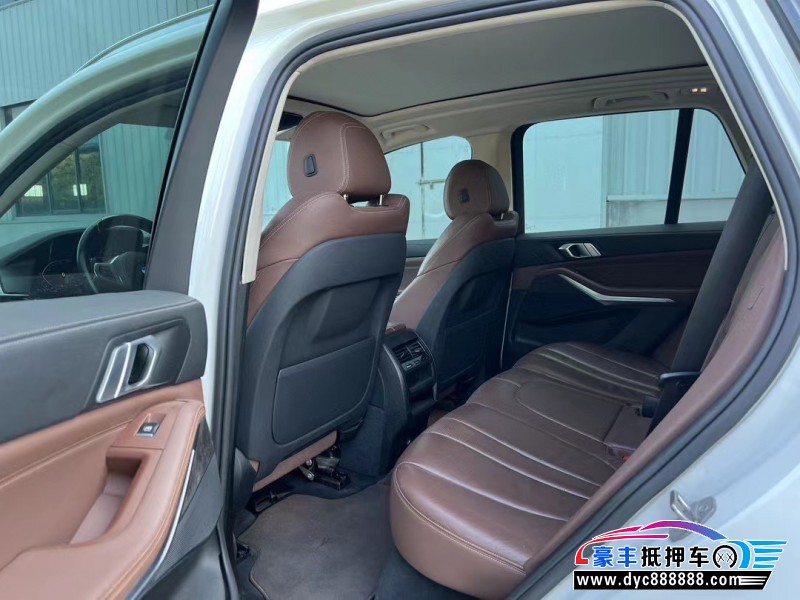 19年宝马X5轿车抵押车出售