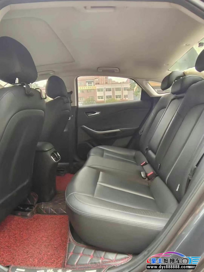 21年现代菲斯塔轿车抵押车出售