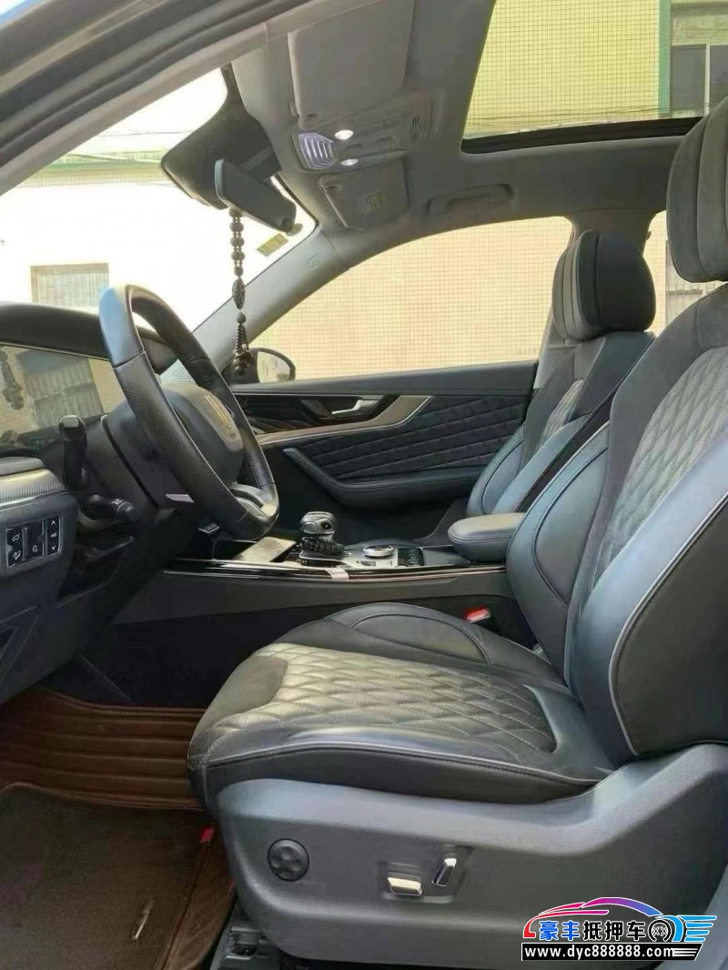 21年红旗HS5轿车抵押车出售