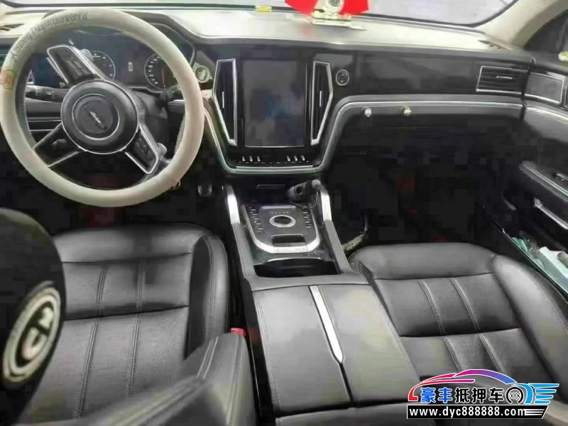 18年众泰T700轿车抵押车出售