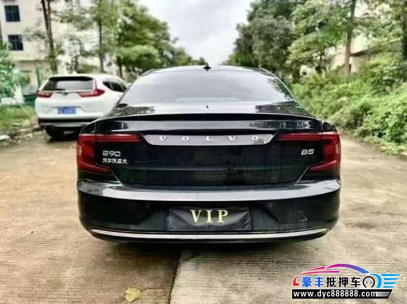 22年沃尔沃S90轿车抵押车出售