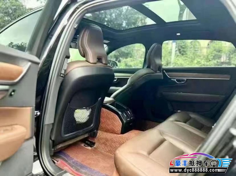 22年沃尔沃S90轿车抵押车出售