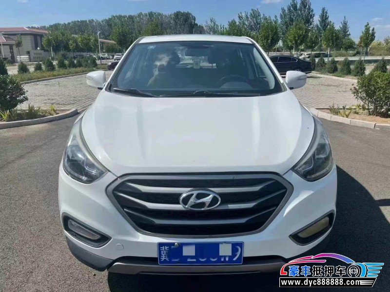 15年现代ix35轿车抵押车出售