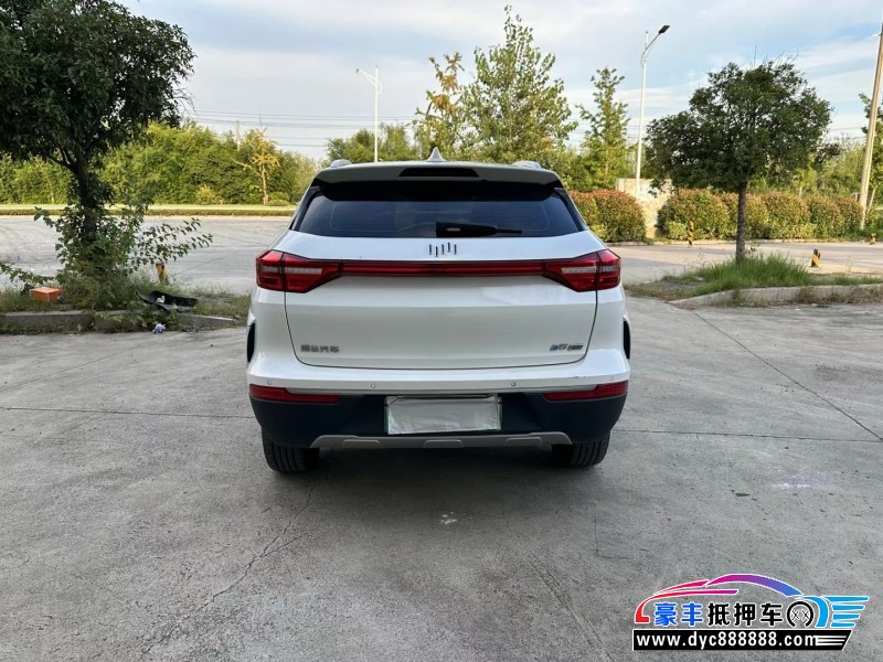 22年威马汽车ex5轿车抵押车出售