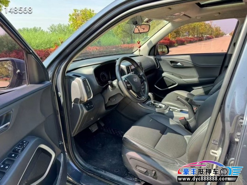 18年现代ix35轿车抵押车出售