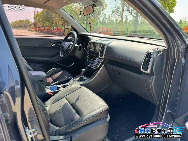 18年现代ix35轿车抵押车出售