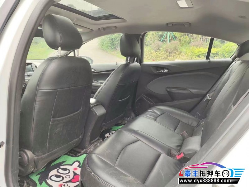 18年雪佛兰科鲁兹轿车抵押车出售