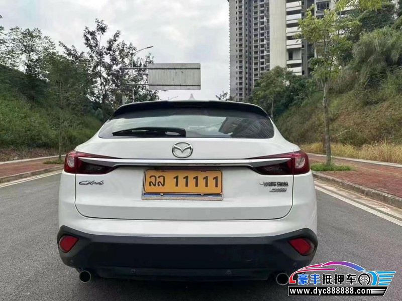 17年马自达CX-4轿车抵押车出售