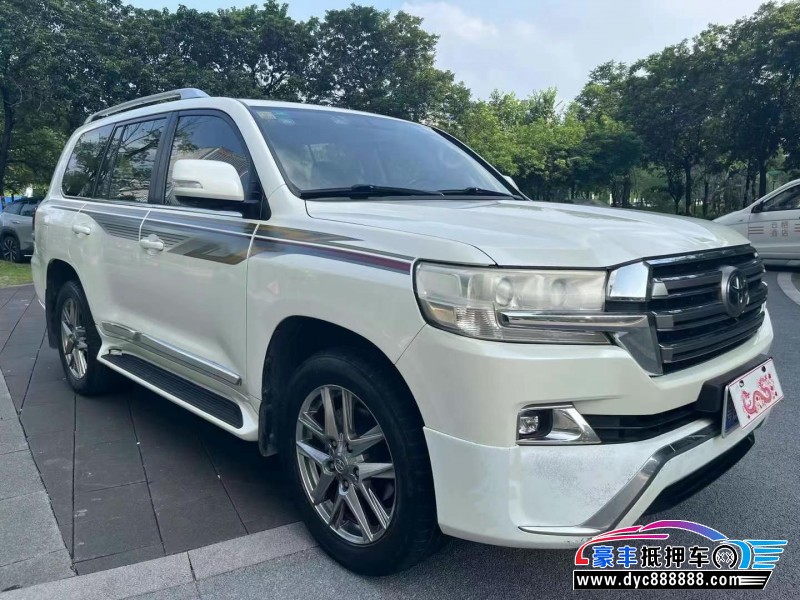 18年丰田兰德酷路泽(进口)轿车抵押车出售