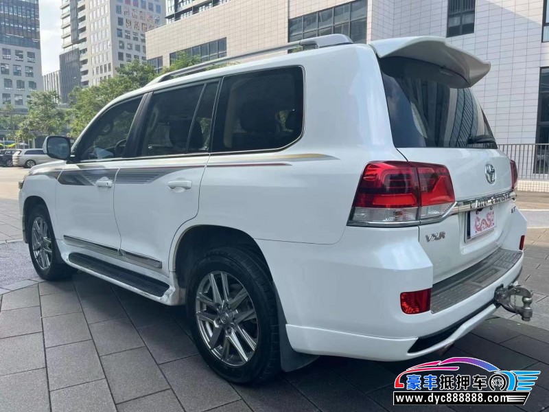 18年丰田兰德酷路泽(进口)轿车抵押车出售