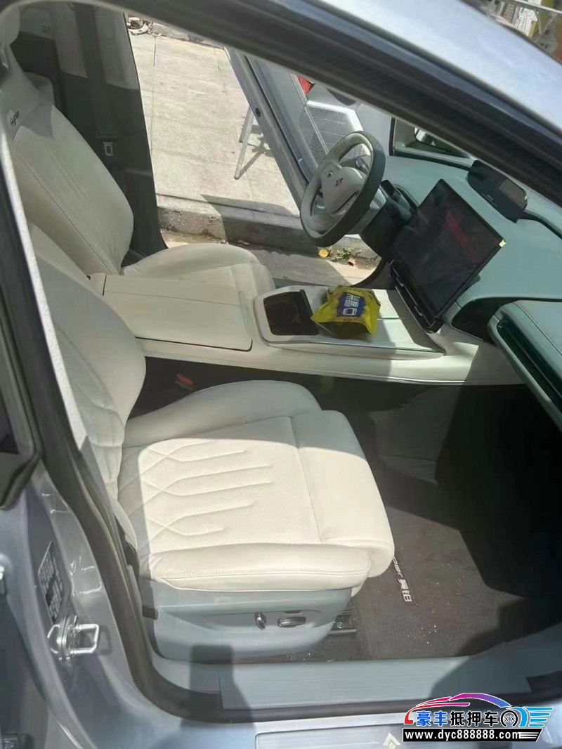 24年埃安昊铂轿车抵押车出售