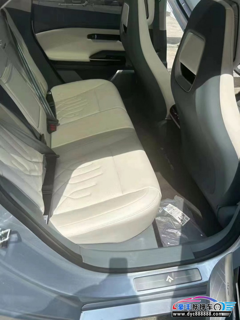 24年埃安昊铂轿车抵押车出售