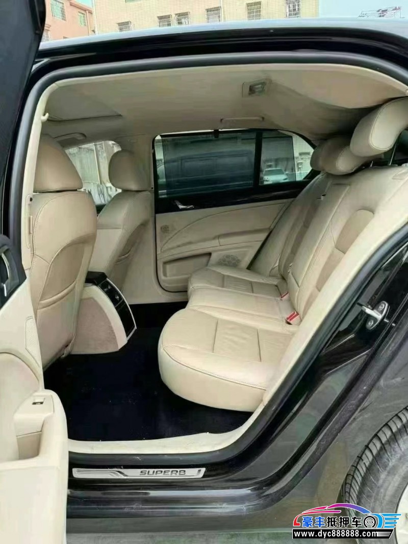 15年斯柯达速派轿车抵押车出售