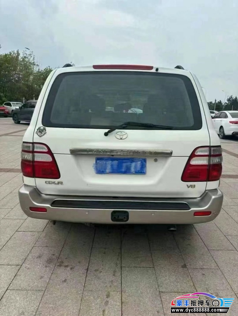 04年丰田兰德酷路泽（陆巡）轿车抵押车出售