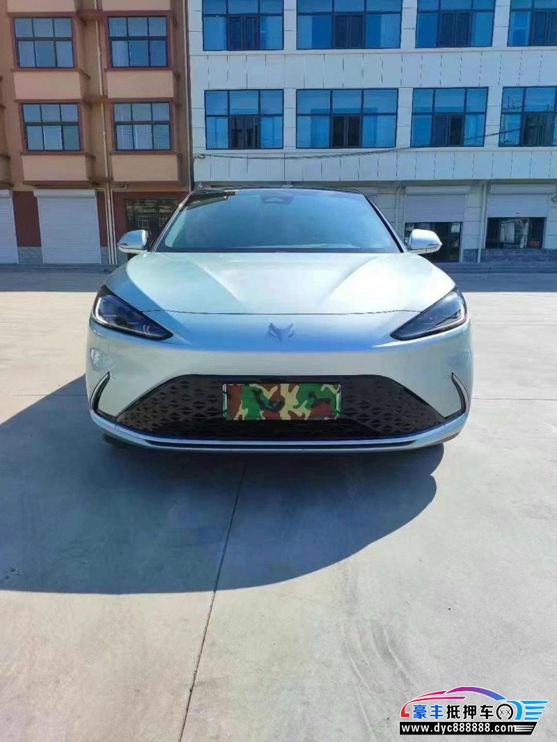 23年极狐阿尔法S轿车抵押车出售