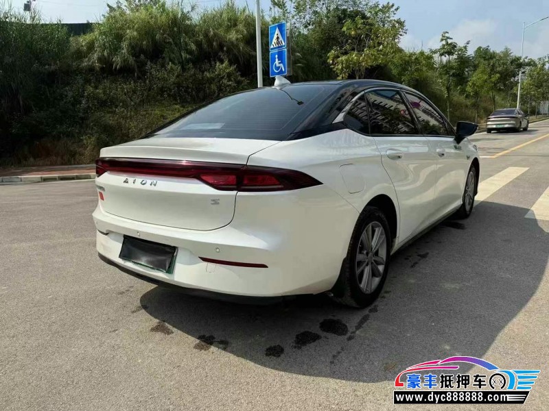 23年埃安魅S580轿车抵押车出售