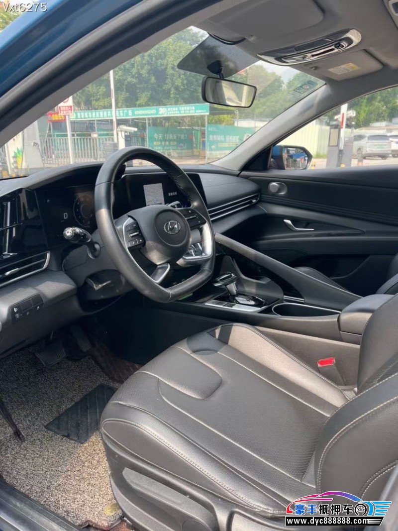 20年现代伊兰特轿车抵押车出售