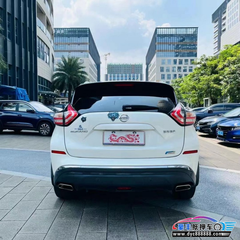 20年日产楼兰轿车抵押车出售