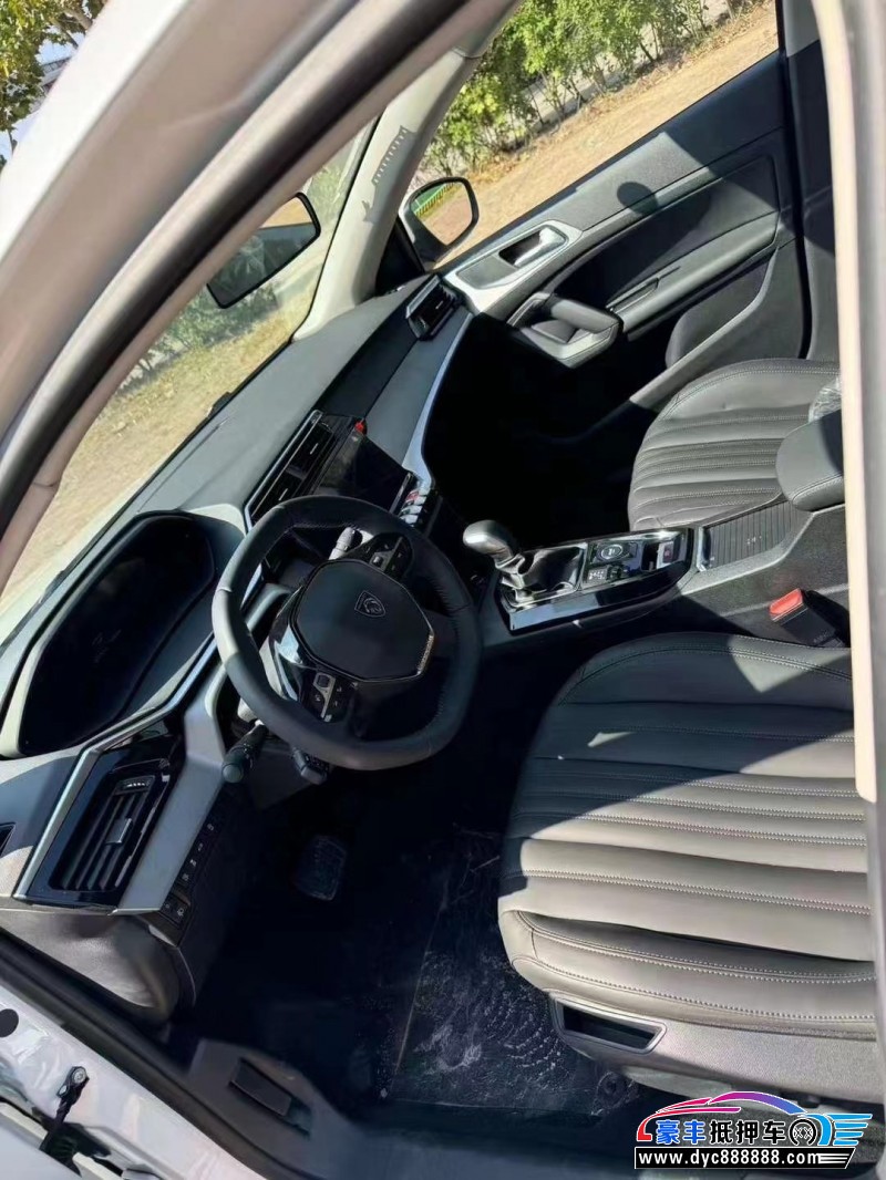 24年标致408轿车抵押车出售