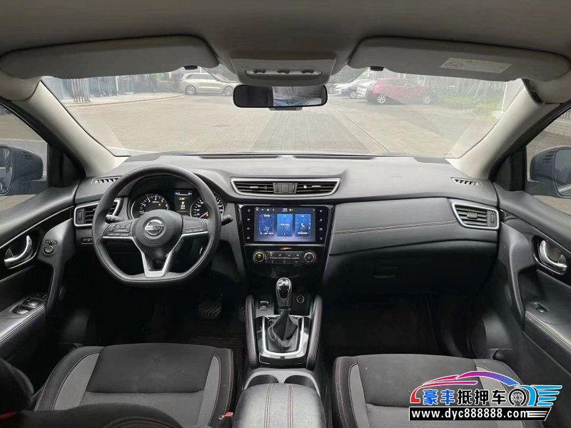 21年日产逍客轿车抵押车出售