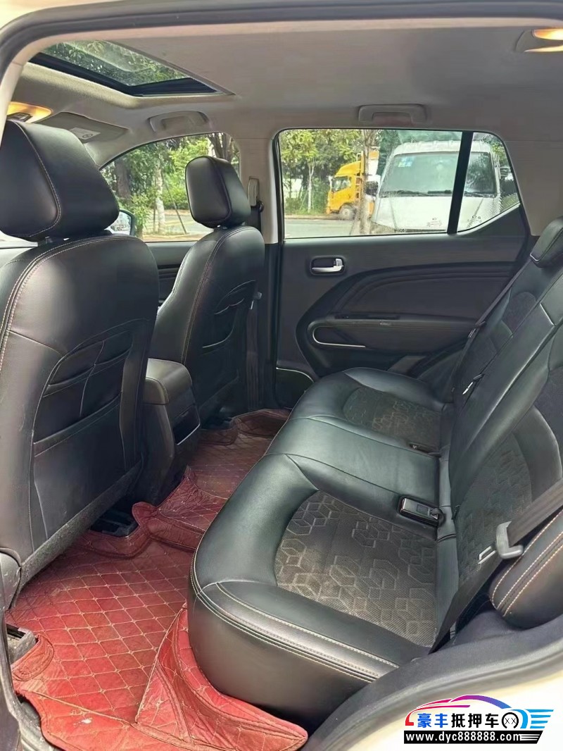 18年传祺gs3轿车抵押车出售