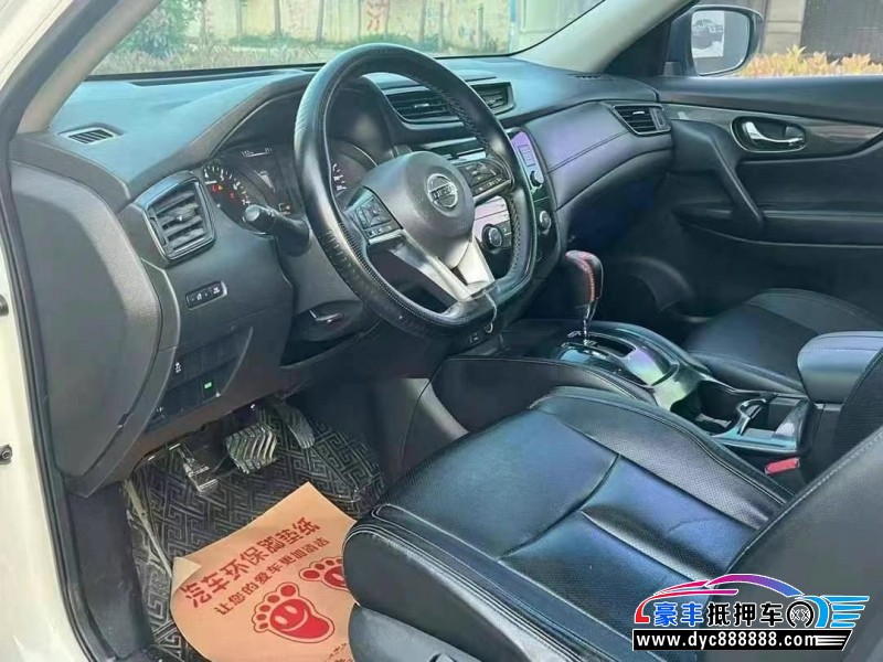 18年日产奇骏轿车抵押车出售