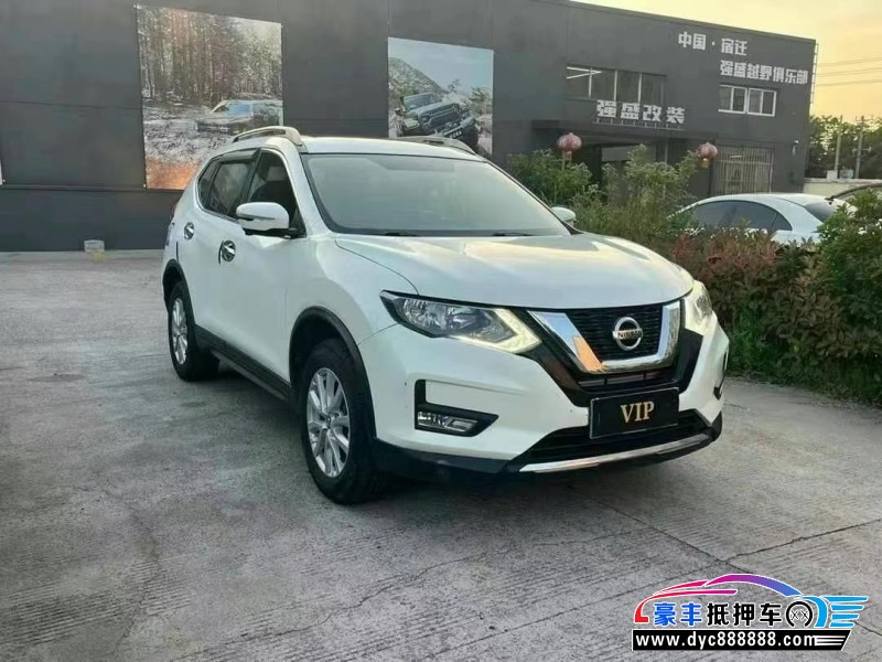 18年日产奇骏轿车抵押车出售