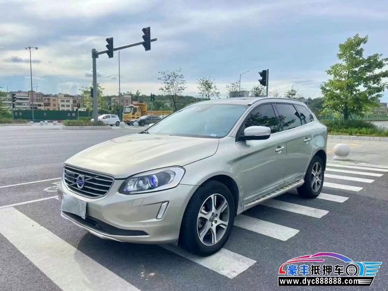 15年沃尔沃XC60轿车抵押车出售