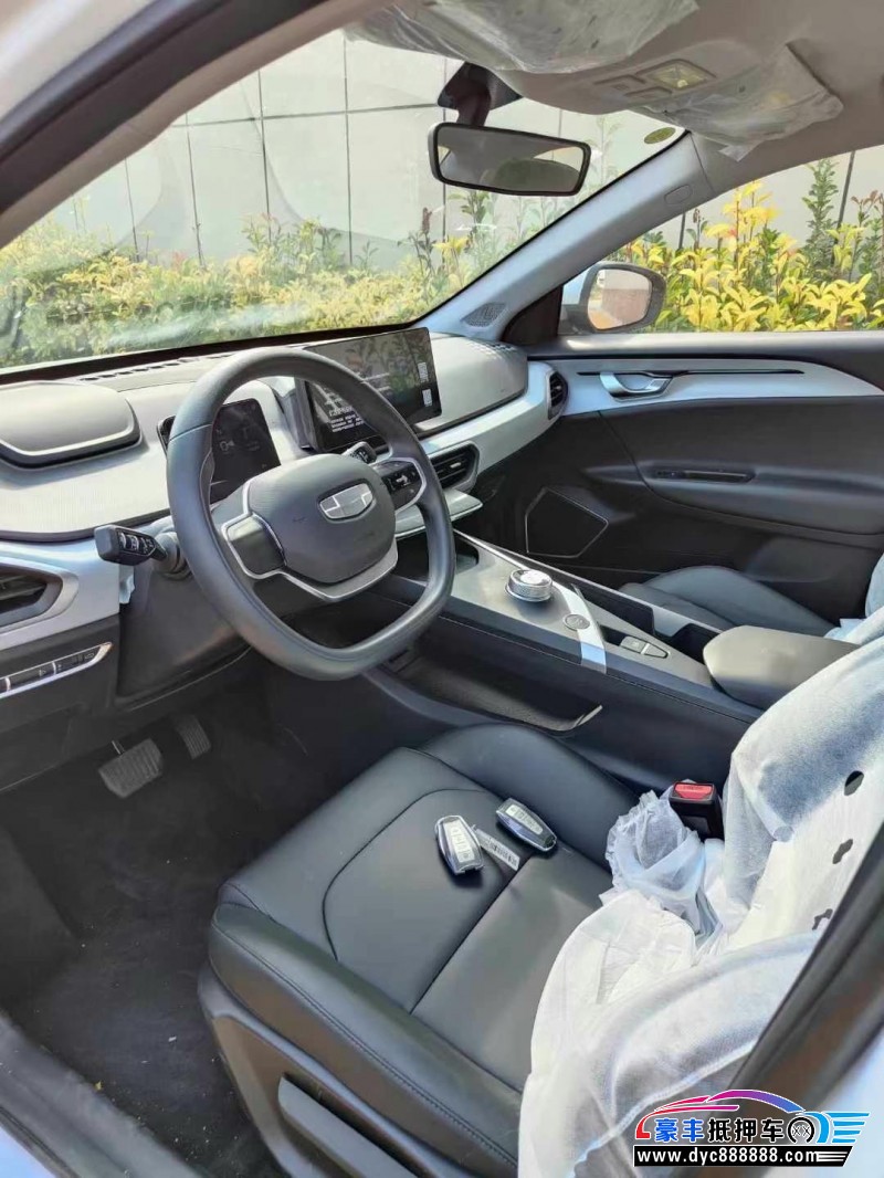 24年吉利几何轿车抵押车出售