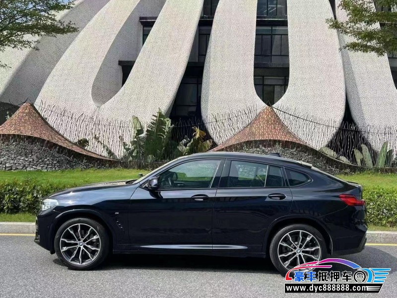 19年宝马X4轿车抵押车出售