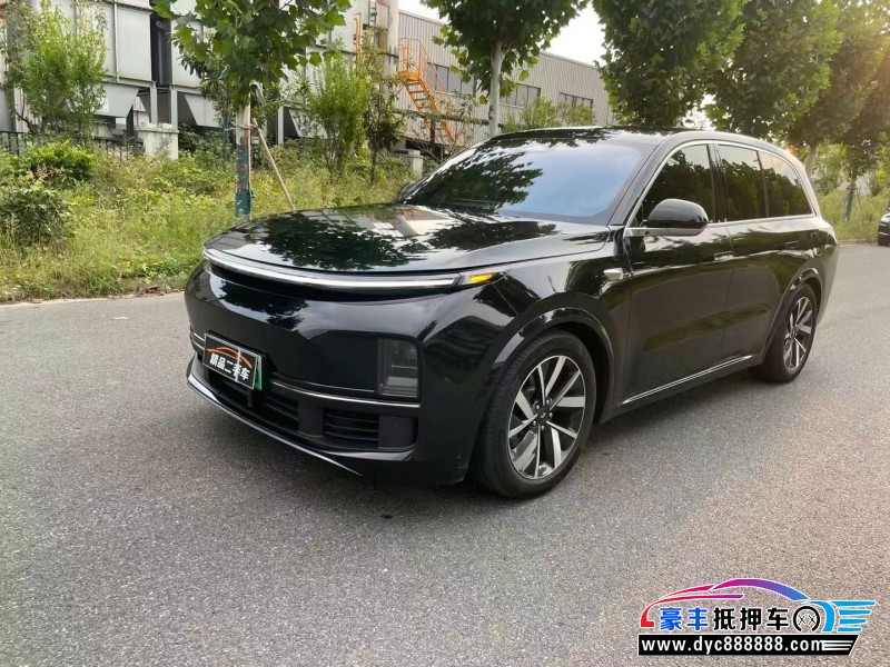 23年理想L8SUV抵押车出售