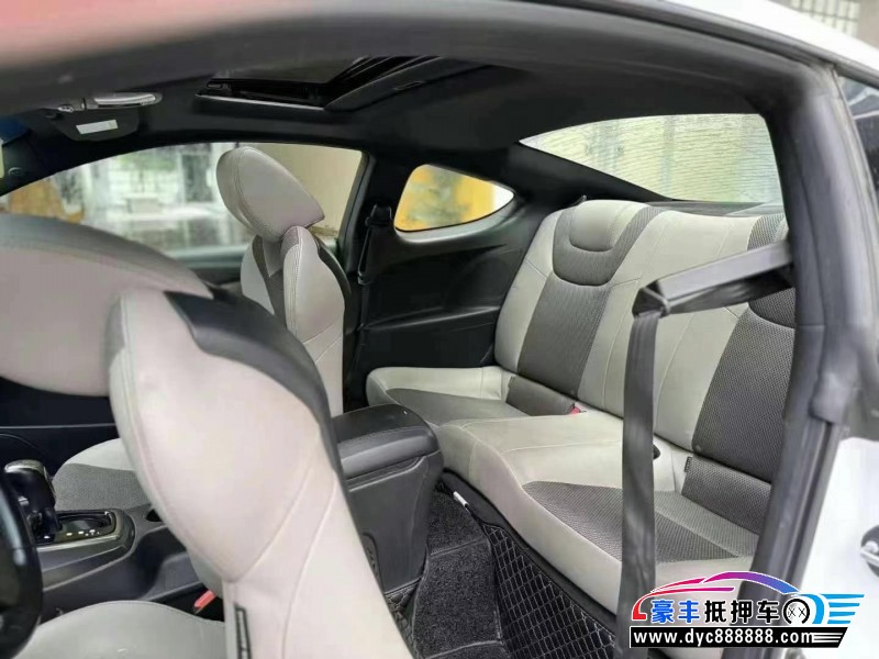 14年现代劳恩斯酷派轿车抵押车出售